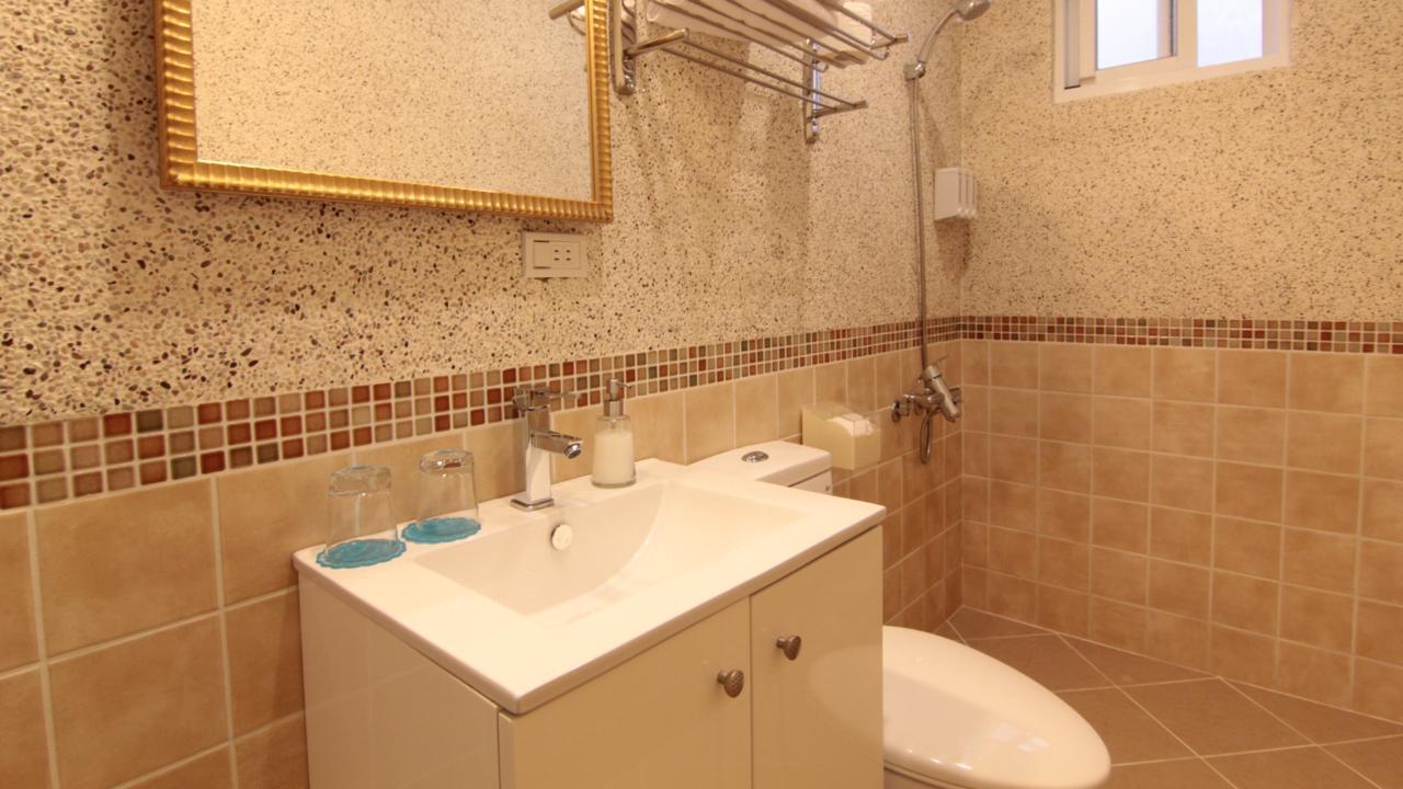 Beautiful Life B&B Донгшан Екстериор снимка